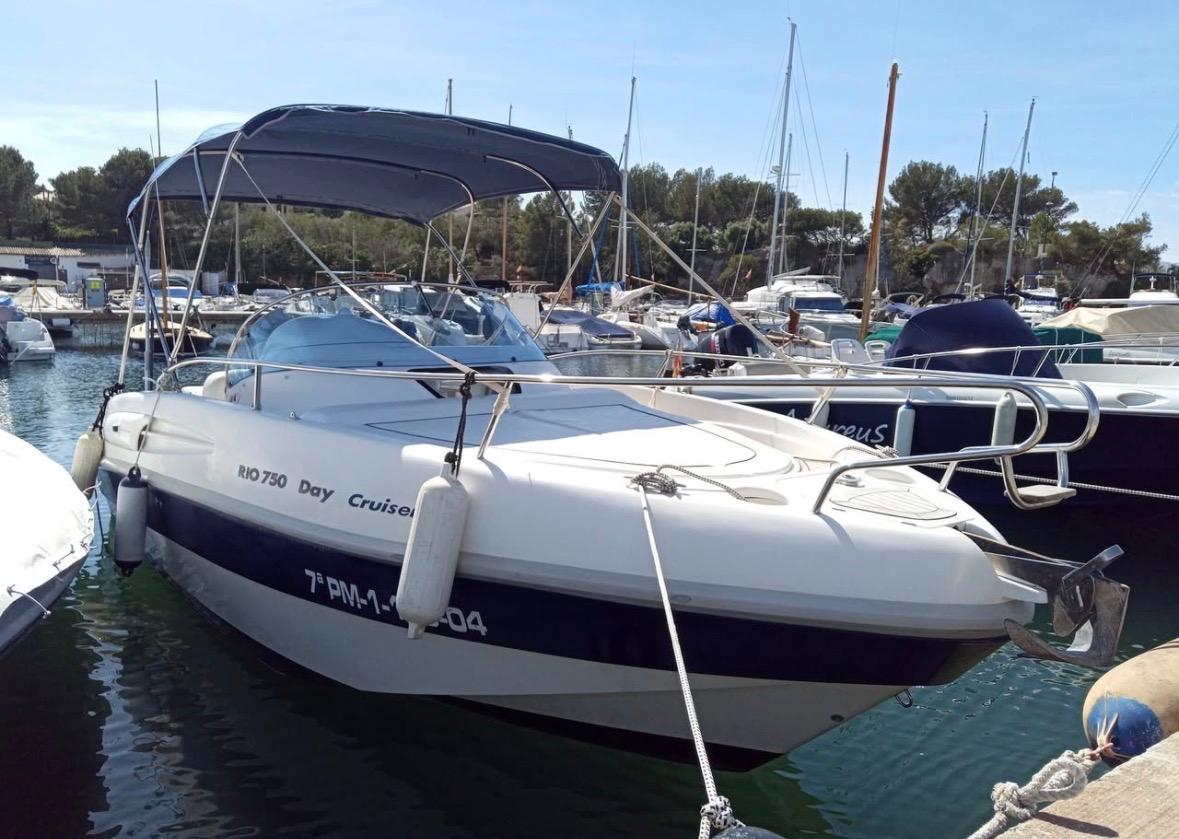 Rio Daycruiser 750 motorboat - Photo 1